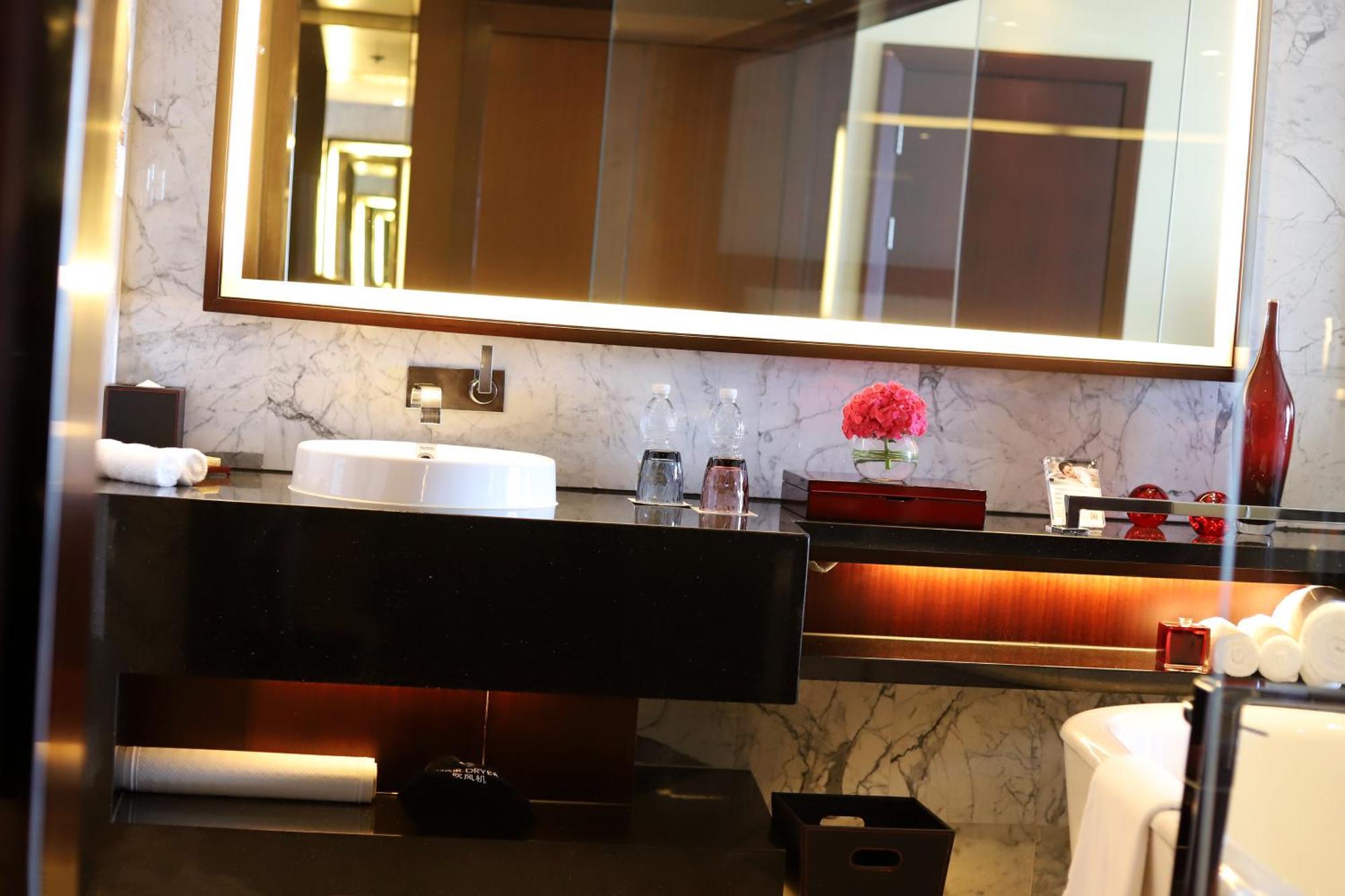 Renaissance Beijing Capital Hotel Eksteriør bilde